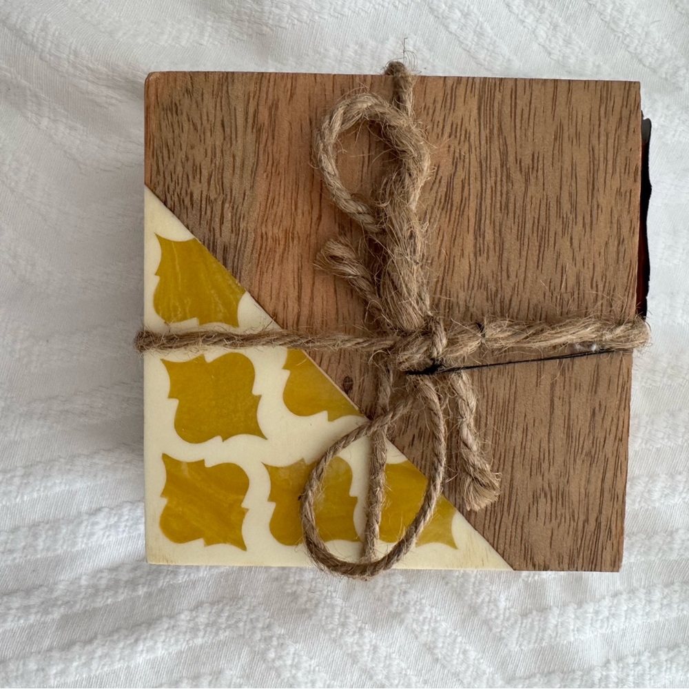Set of 4 coasters